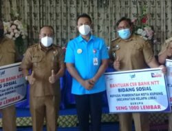 Bank NTT Serahkan CSR 6000 Lembar Seng untuk Korban Seroja di Kota Kupang