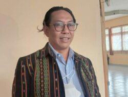 Warga Dua Kecamatan Dirugikan, Buntut Kebijakan Bupati Hery Nabit