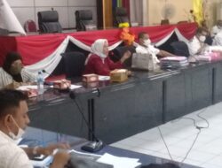 Anggota DPRD Ende Minta Bupati Djafar Ahmad Copot Kadis P dan K