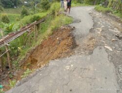 Warga Minta Pemkab Mabar Segera Perbaiki Jalan di Kampung Bilas