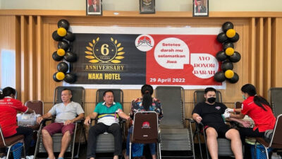 Peringati HUT ke-6, Hotel Naka Kupang Gelar Aksi Sosial Donor Darah