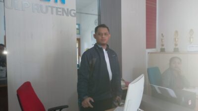 Arogan! Oknum Staf PLN Ruteng Diduga Intimidasi Wartawan Saat Liput Kasus Pencurian Gardu
