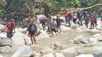 Sedih, Seorang Anak di Kupang Saksikan Ibunya Tewas Terseret Arus Sungai