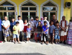 George Hadjoh Buka Kegiatan Khitanan Massal bagi 100 Anak Muslim di Kota Kupang