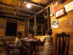 10 Kampung di Papua Barat Daya Kini Bisa Nikmati Listrik PLN 24 Jam