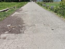 Jalan Lapen di Manggarai Rusak, Kualitas Pekerjaan Diragukan