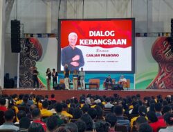 Dialog Kebangsaan di Undana Kupang, Ganjar Ajak Mahasiswa Terjun ke Dunia Politik