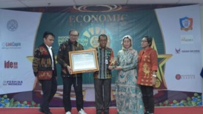Bank NTT Raih Penghargaan Platinum Award Best IT For Public Company 2023