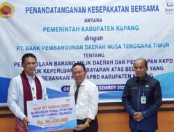 Dirut Bank NTT Serahkan Bantuan Rp50 Juta untuk Penanganan Stunting di Kabupaten Kupang