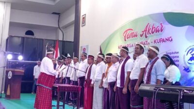 Pj Bupati Lembata Resmi Kukuhkan Pengurus Ikatan Keluarga Lembata Kupang