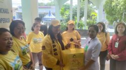 Perempuan Golkar NTT Hadirkan Pojok Baca dan Donasi Aneka Bantuan di RS St. Carolus Kupang