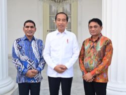 Ketua dan Sekretaris DPW PAN NTT Diterima Presiden Jokowi di Istana Negara