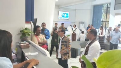 Ayodhia Kalake Kunjungi Bank NTT, Pastikan KUB dan Penyaluran CSR Tepat Sasaran