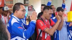 Dukung Langsung Persebata Lembata, Gubernur Melki dan Ahmad Yohan Hadir di Stadion Sultan Agung