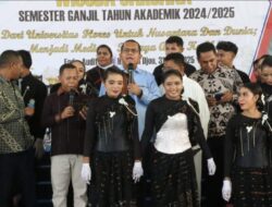 Gubernur NTT Hadiri Wisuda Unflor, Dorong Lulusan Jadi Inovator dan Penggerak Ekonomi Lokal