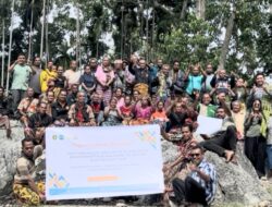 Prodi Arsitektur Undana dan Warga Desa Fatuat Menata Lanskap Gereja Bet’El melalui Program Kemitraan Masyarakat