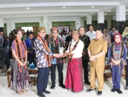 Dukung Program OVOP Melki-Johni, BPOM Serahkan 45 Nomor Izin Edar bagi UMKM di NTT
