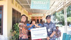 Pelindo Tenau Kupang Gandeng Lanudal Salurkan Bantuan TJSL Atasi Stunting di NTT