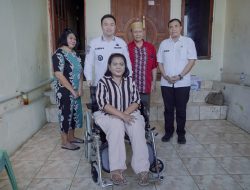 Sentuhan Kasih Wali Kota Kupang untuk Warga Disabilitas yang Membutuhkan Kursi Roda