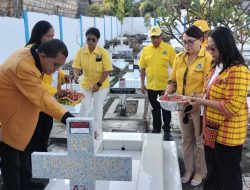 Peringati HUT ke-61, Golkar NTT Gelar Ziarah ke Makam Pahlawan dan Sesepuh Partai