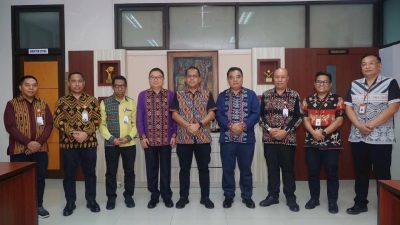 Gubernur Melki Laka Lena Dorong Evolusi Tata Kelola di Bank NTT