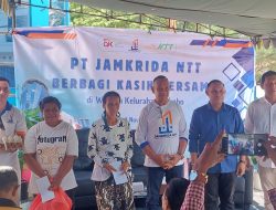Dari Hati untuk Sesama, Jamkrida NTT Berbagi Kasih Bersama Pelaku UMKM dan Warga Oebobo