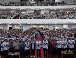 Gubernur Melki Laka Lena Ucapkan Terima Kasih kepada Seluruh Guru di NTT