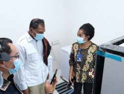 Wagub NTT Tinjau SPPG Alor, Dorong Mutu Layanan Gizi dan Perputaran Ekonomi Lokal