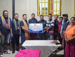 Bank NTT Cabang SoE Salurkan Bantuan CSR kepada Enam Gereja di TTS