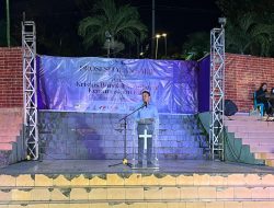 Pemuda GMIT Gelar Prosesi Jalan Salib, Wali Kota: Jangan Menyerah Memikul Tanggung Jawab